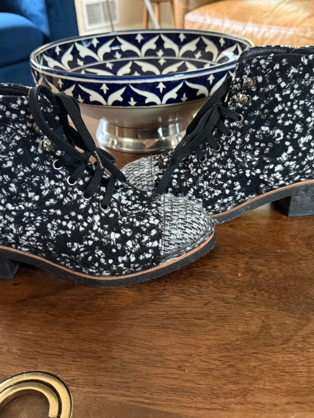 CHANEL 2014 Interlocking CC Logo Tweed Combat Boots (EU 37C) 🖤🥾